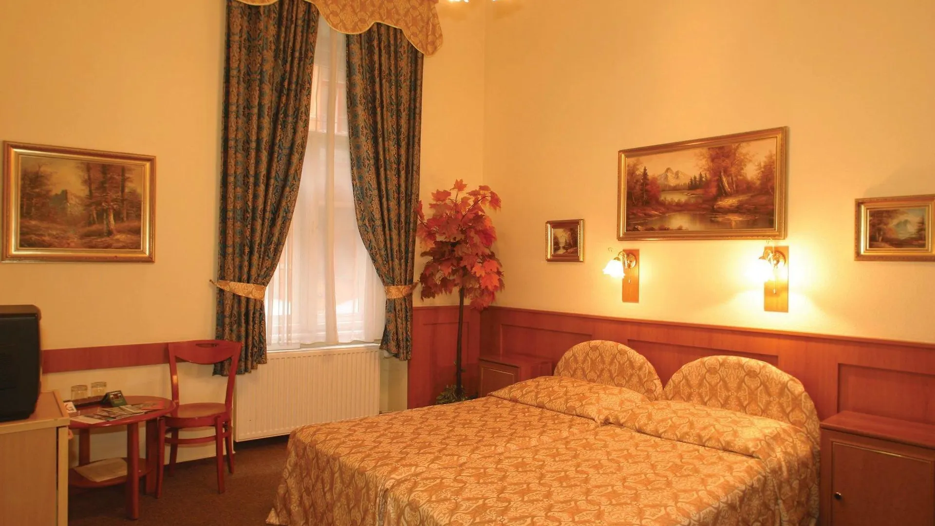 Hotel City Swing Budapest Hungary